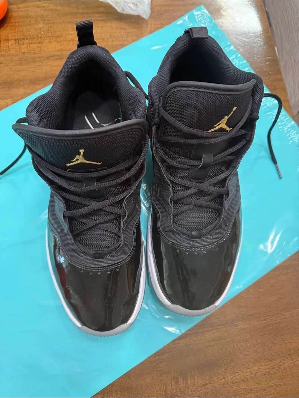 Jordan Stay Loyal 3 Black White Merallic Gold Men’s Mid-Top Sneakers